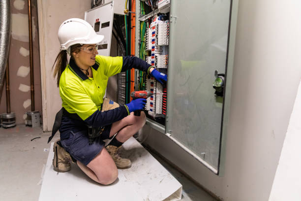 Best Circuit Breaker Repair  in North Haverhill, NH